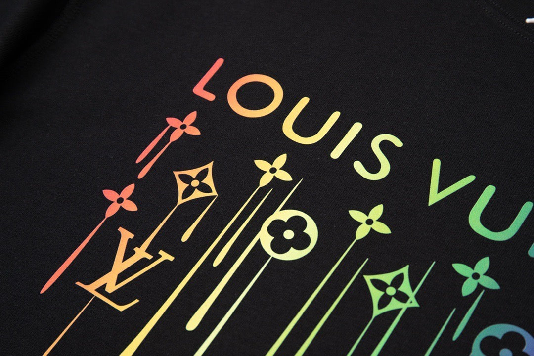 T-shirt imprimé à pompons colorés