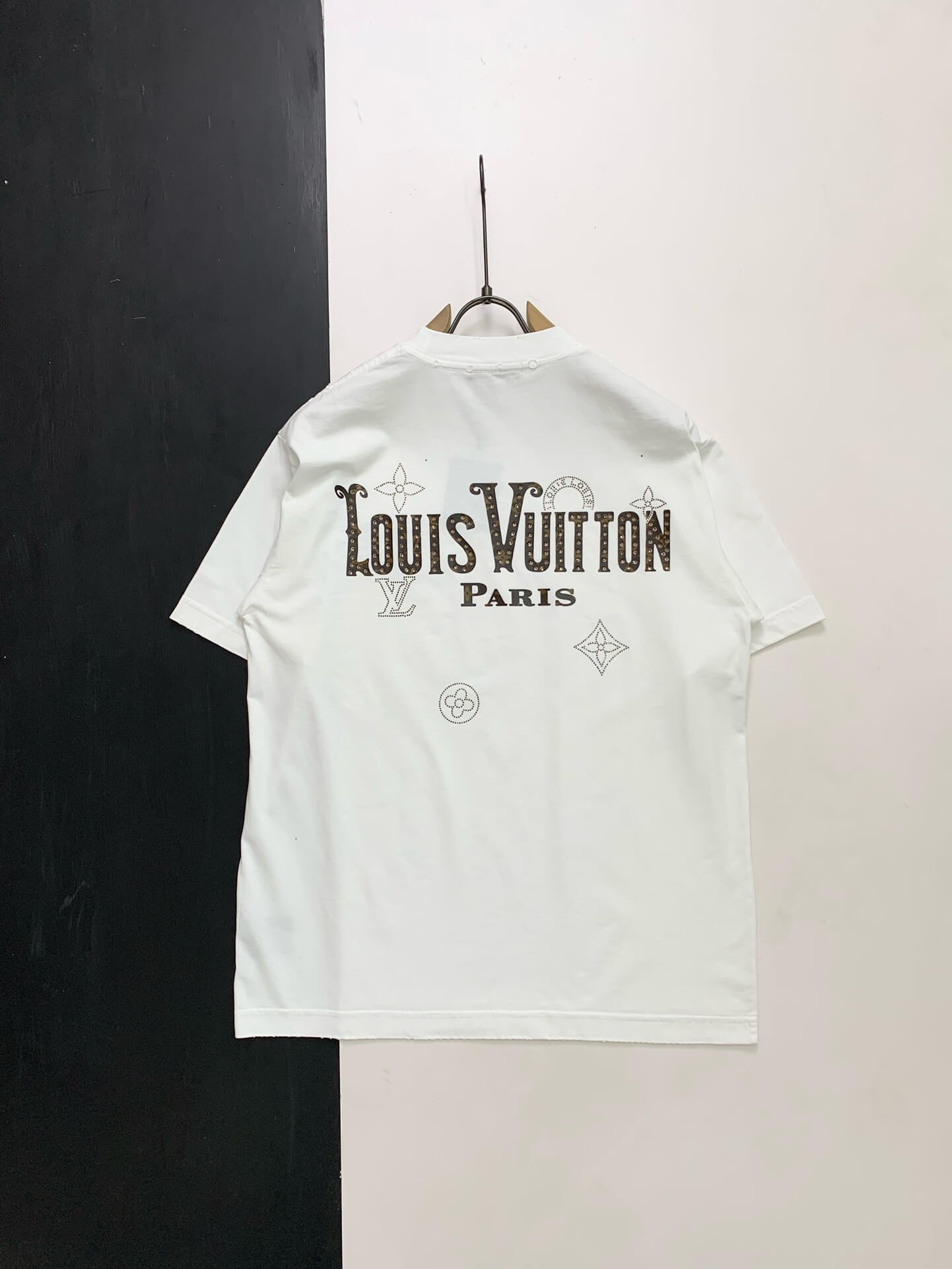 T-shirt avec lettres en strass