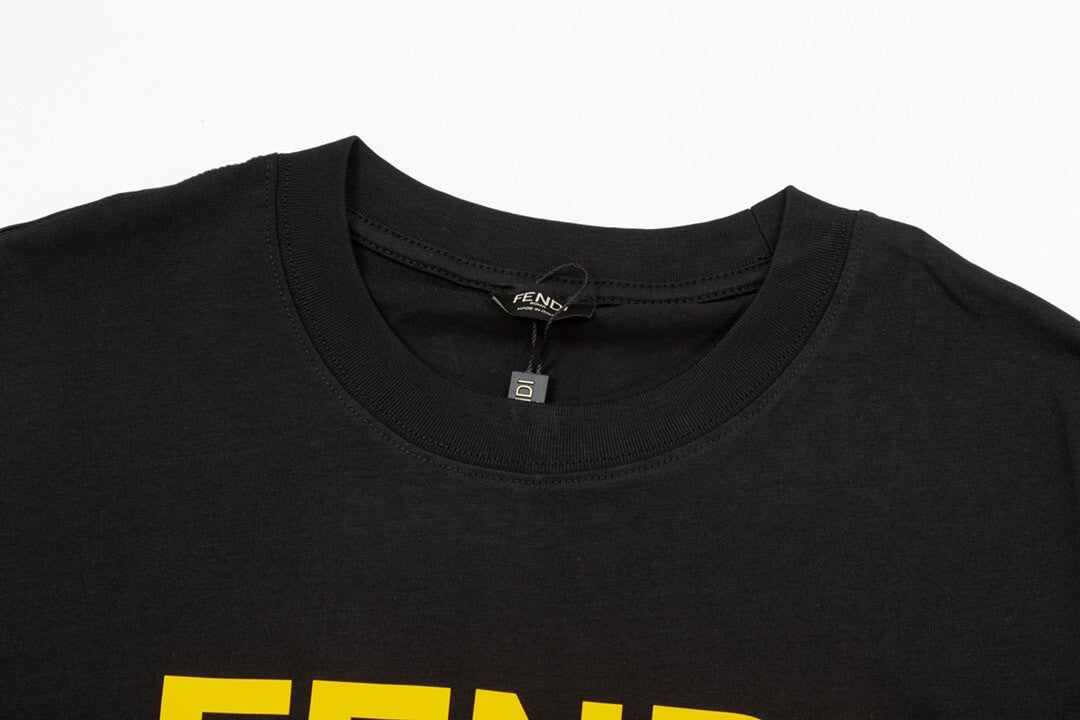 T-shirt imprimé lettre jaune