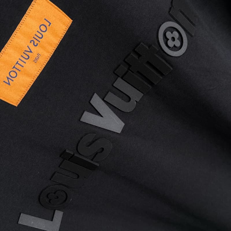 2025 Street Style 3D Embossed Tshirt
