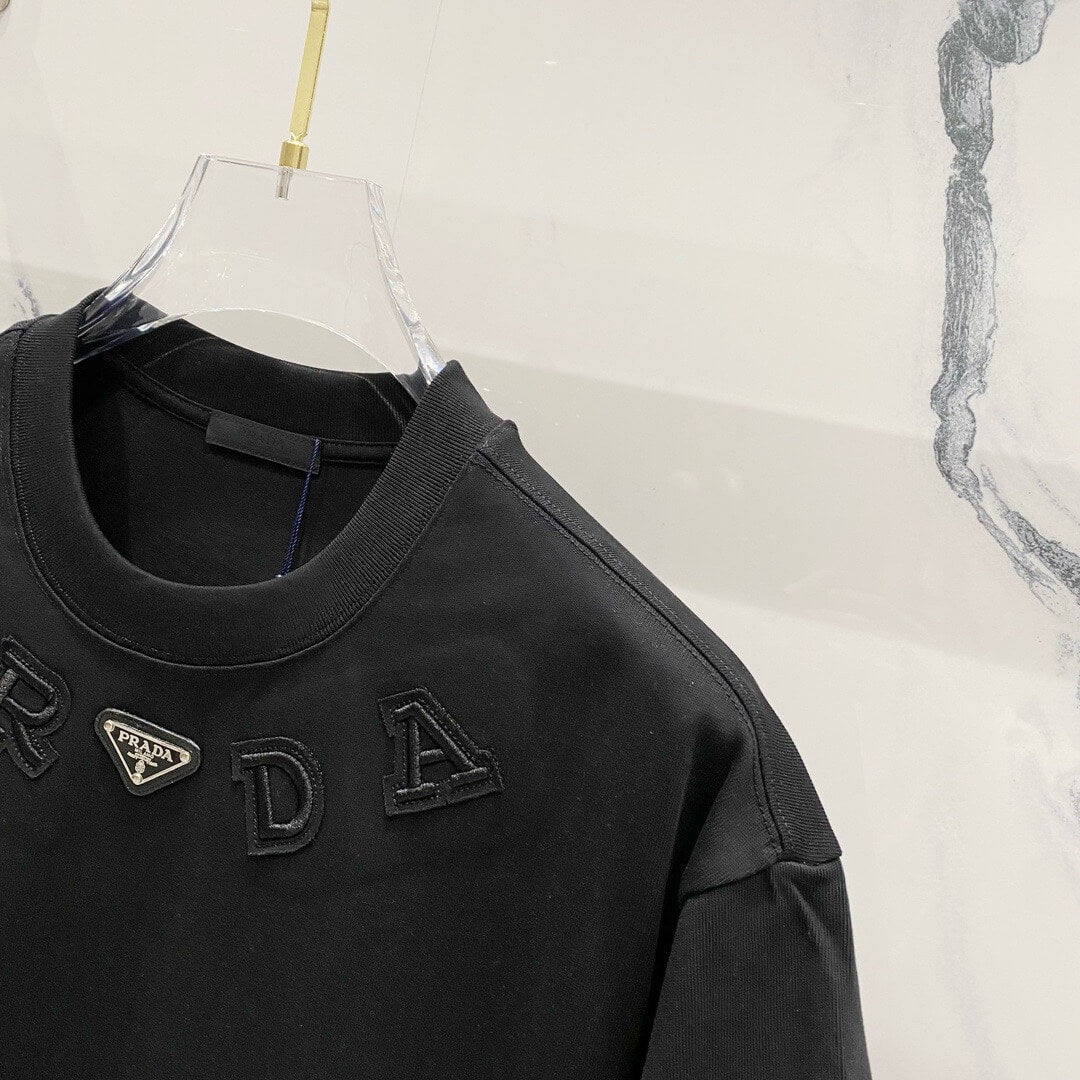 Triangle Pattern 3D Embroidery T Shirt
