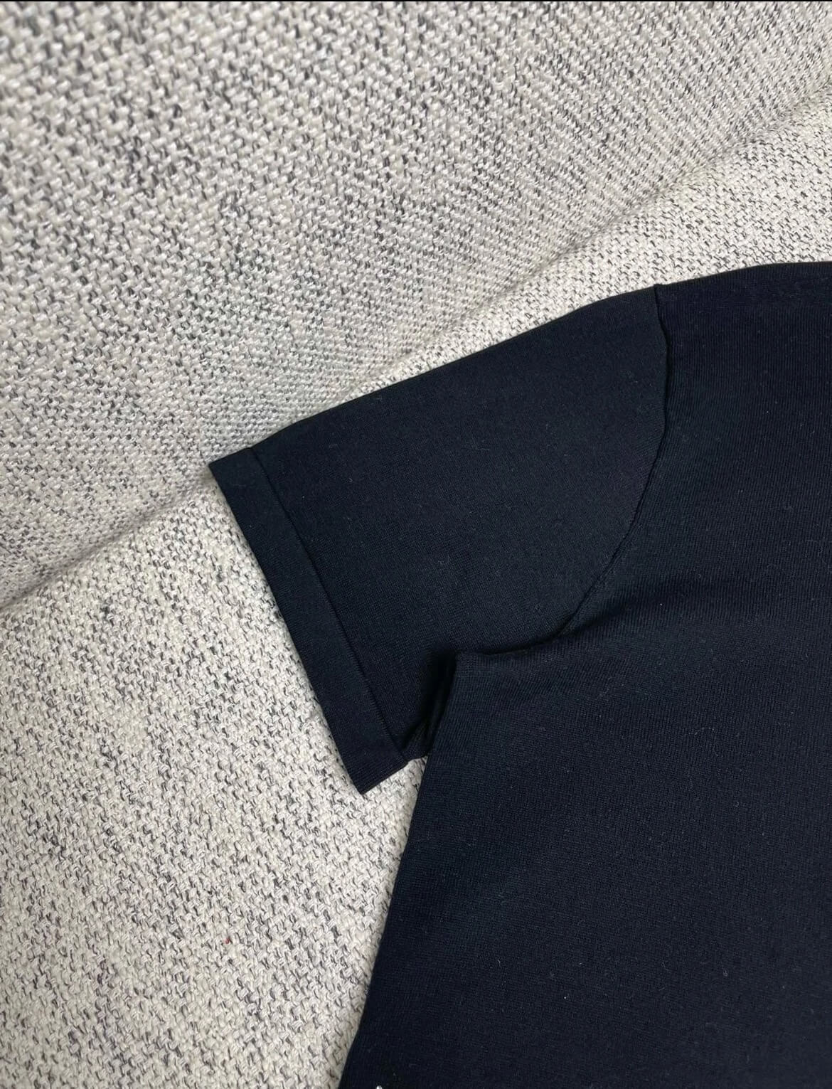 T-shirt à diamants colorés