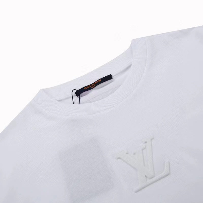 T-shirt à motif stéréoscopique 3D