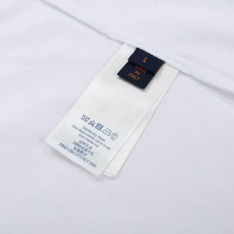 T-shirt à motif stéréoscopique 3D