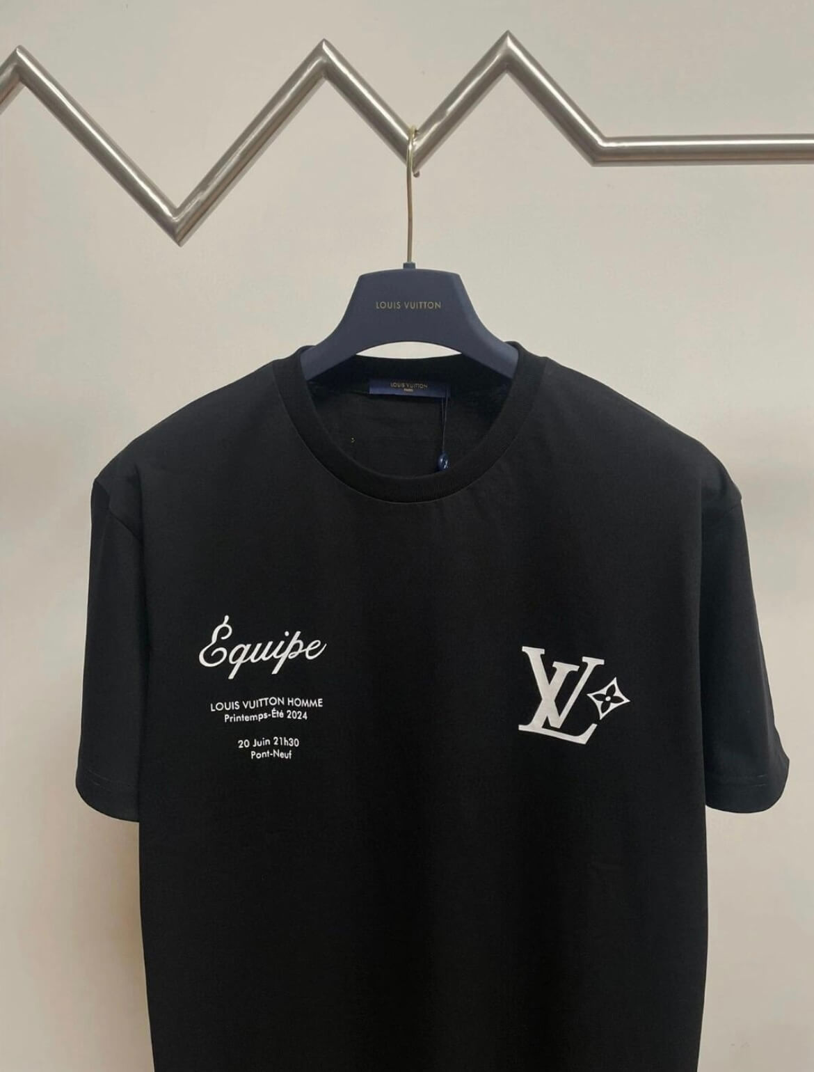 T-shirt classique à imprimé lettres avant et arrière
