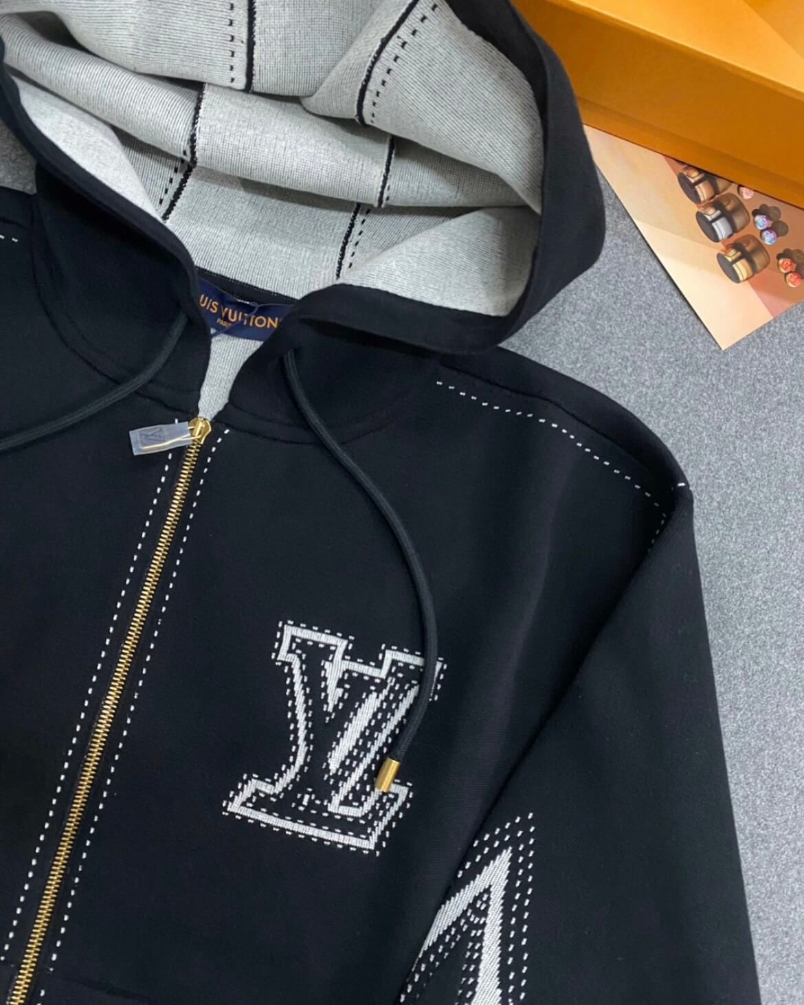 2025 Best-Seller Jacket