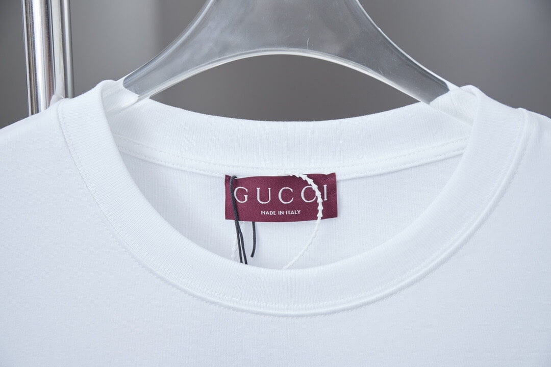 T-shirt imprimé à blocs de couleurs