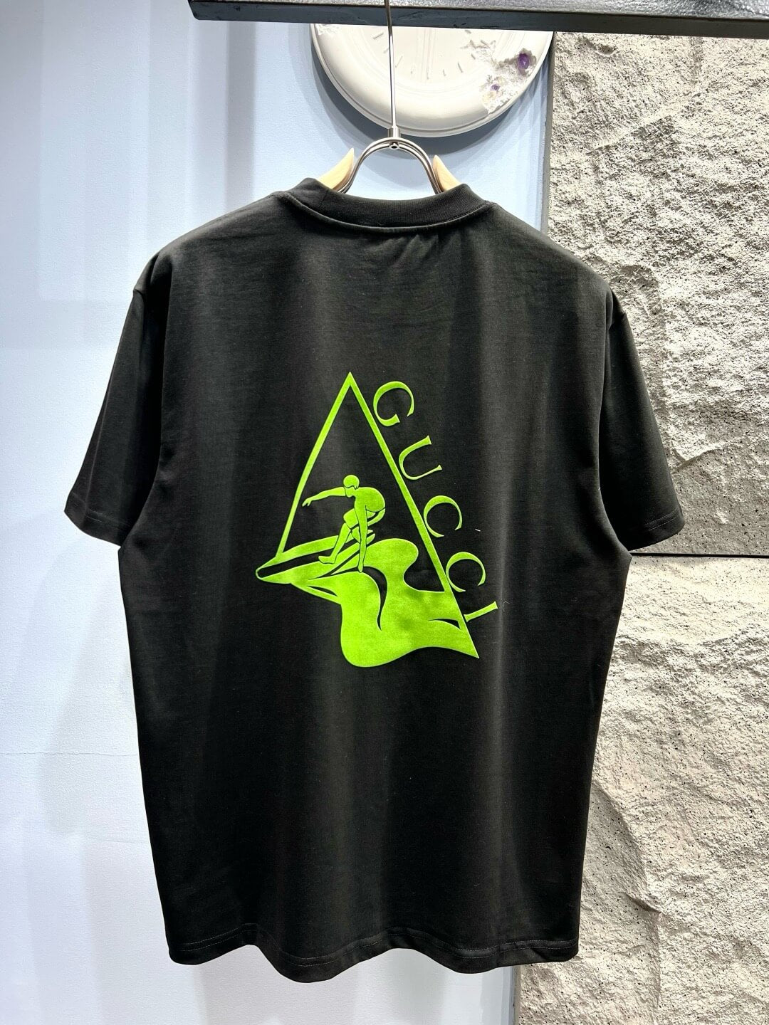 T-shirt imprimé surfeur