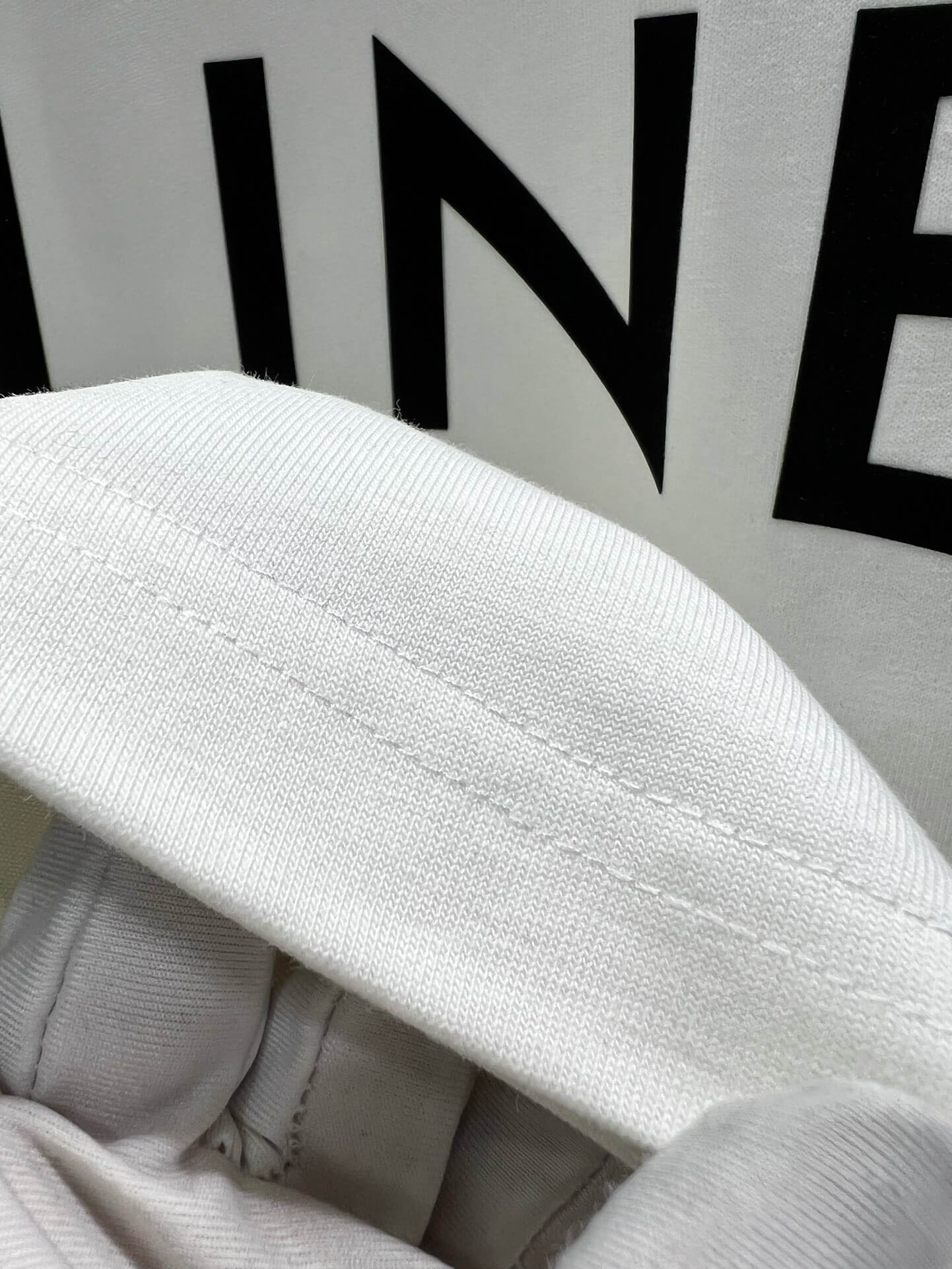 T-shirt imprimé lettres classiques
