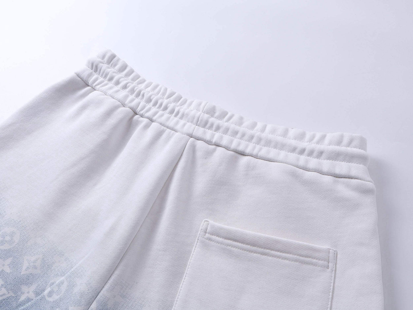 Jacquard-Shorts mit Farbverlauf