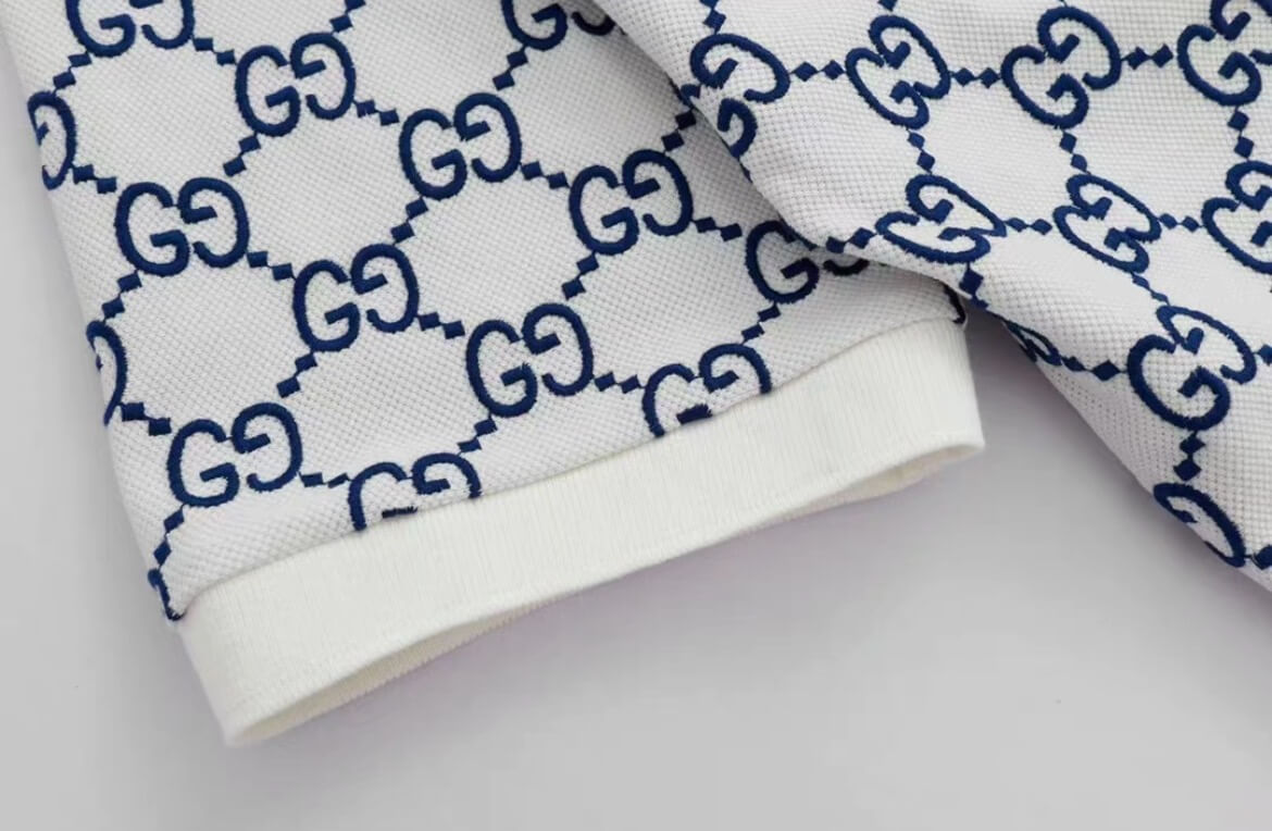 Polo blanc classique à imprimé intégral