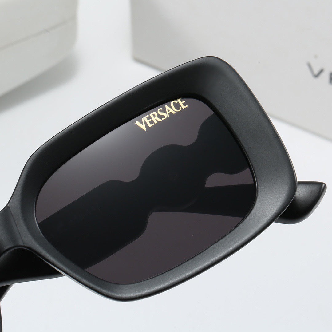 Lunettes de soleil carrées