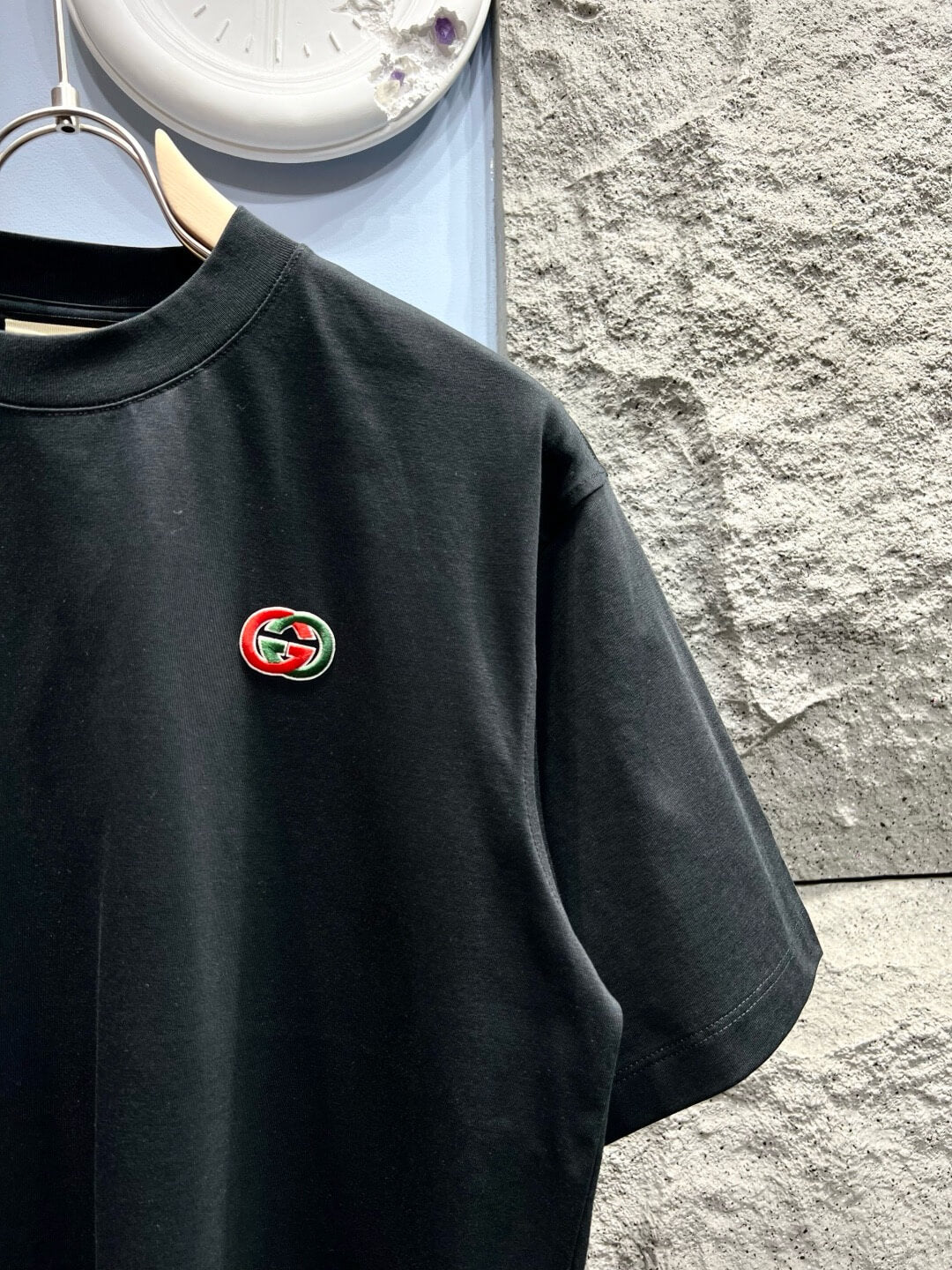 Nouveau t-shirt brodé Double G