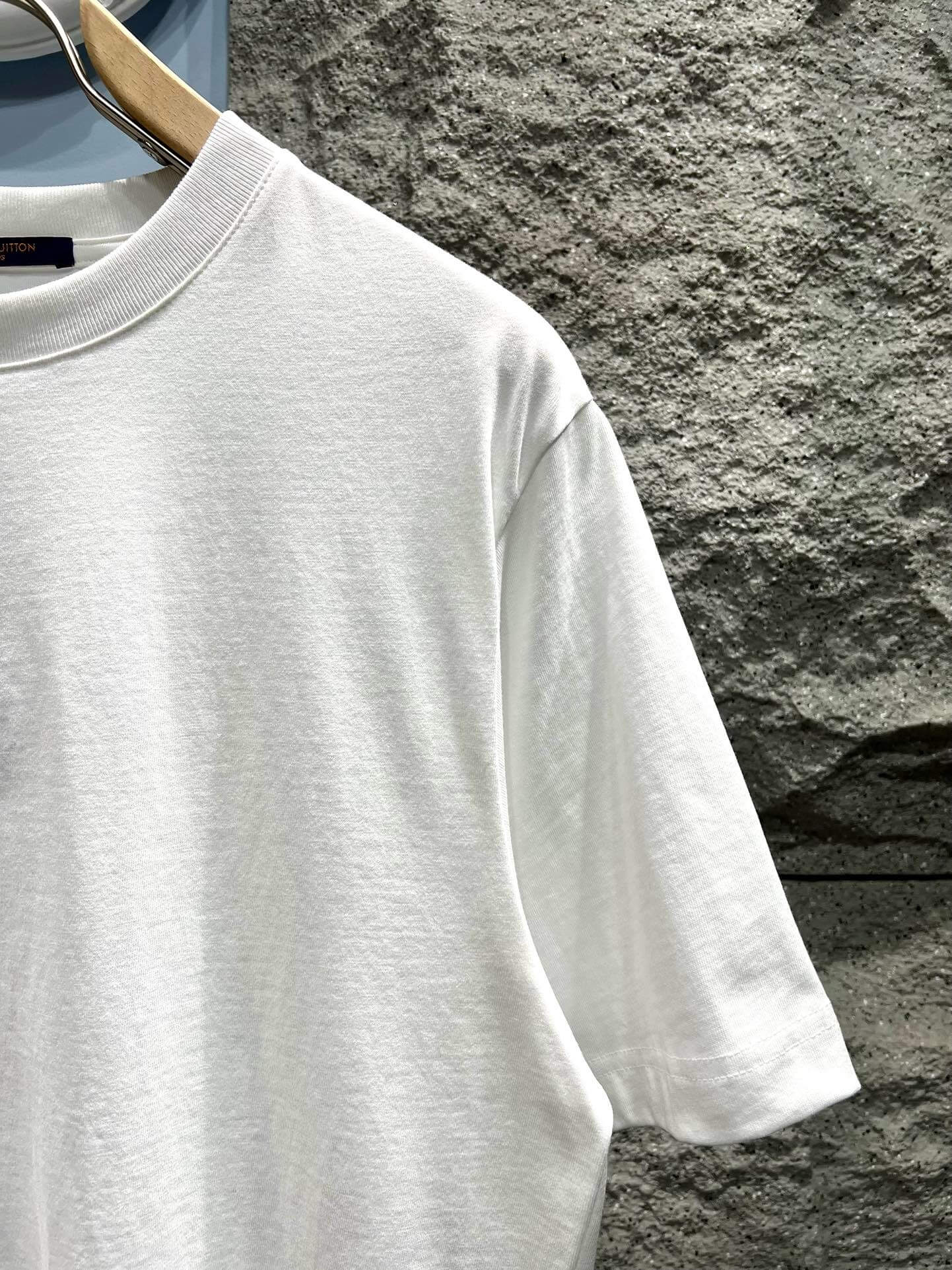 Prägeprozess T-Shirt