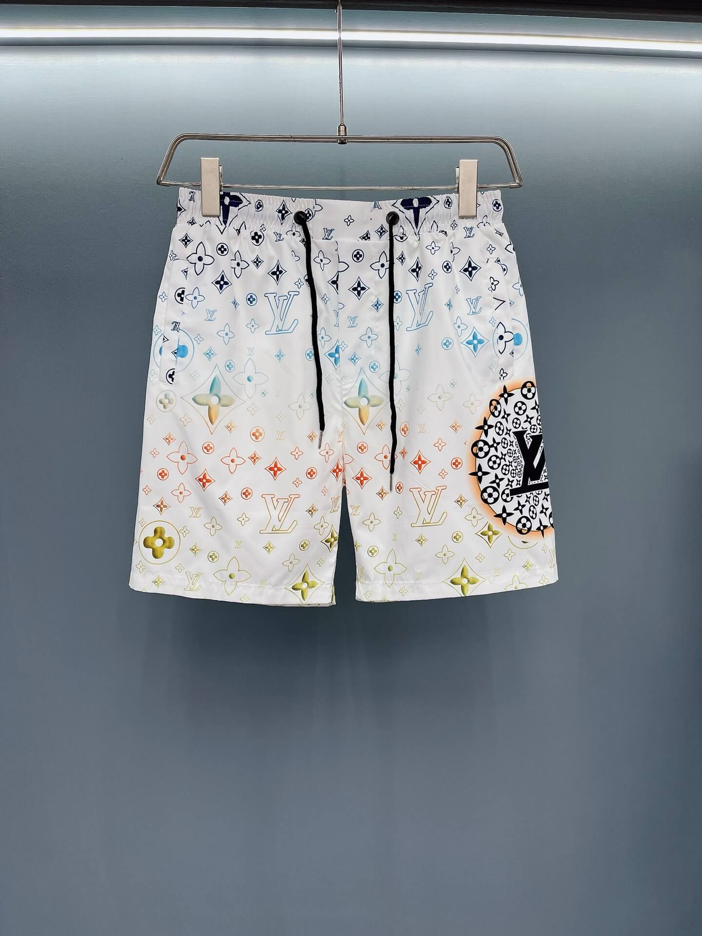 Short de plage tendance à imprimé intégral