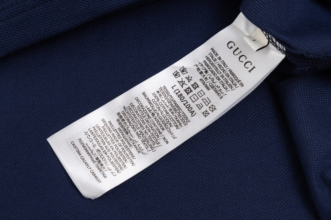Polo à encolure avec lettres