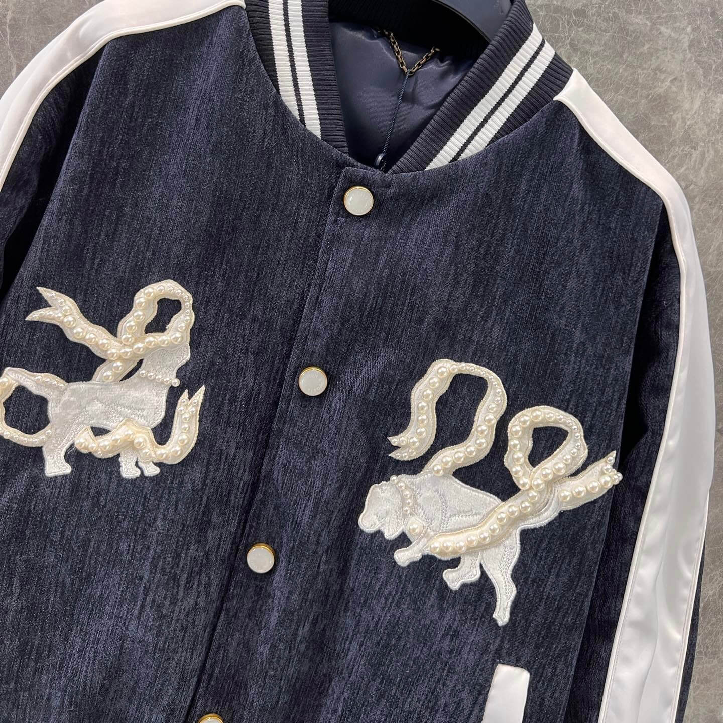 Street Fashion Doppelte Hundeperlenjacke