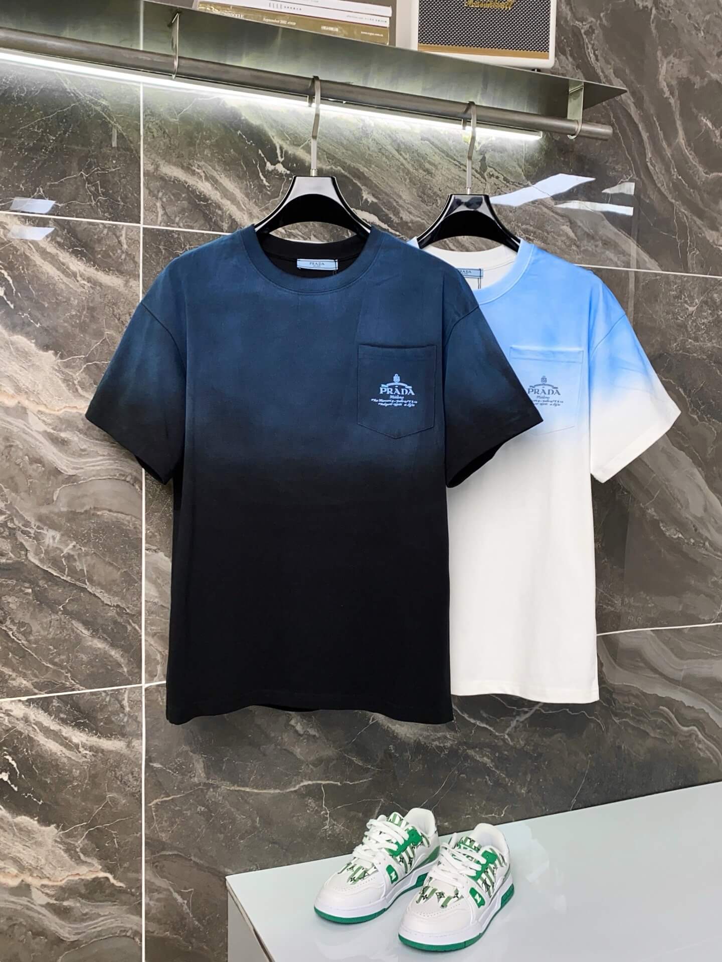 T-shirt à motif dégradé