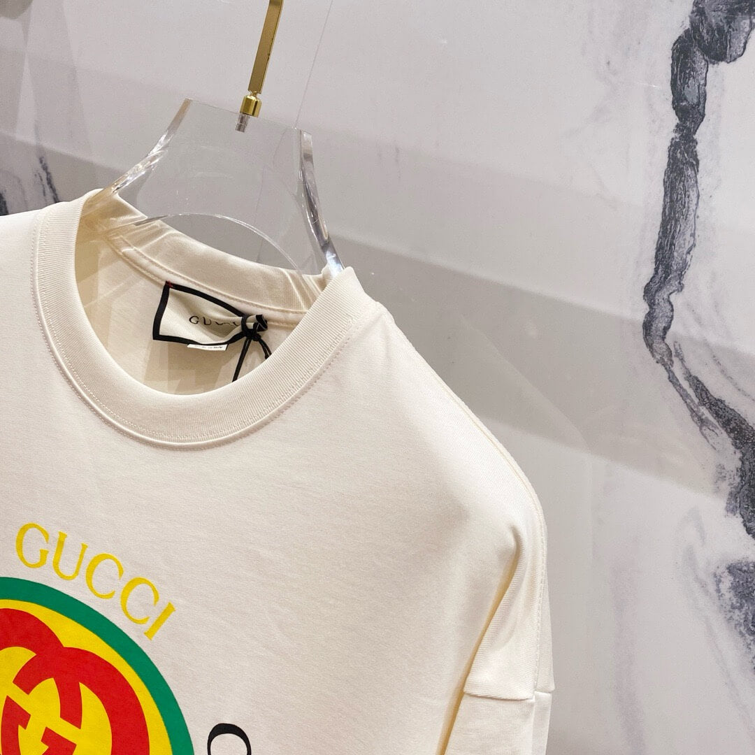 T-Shirt mit Ärmelstreifen