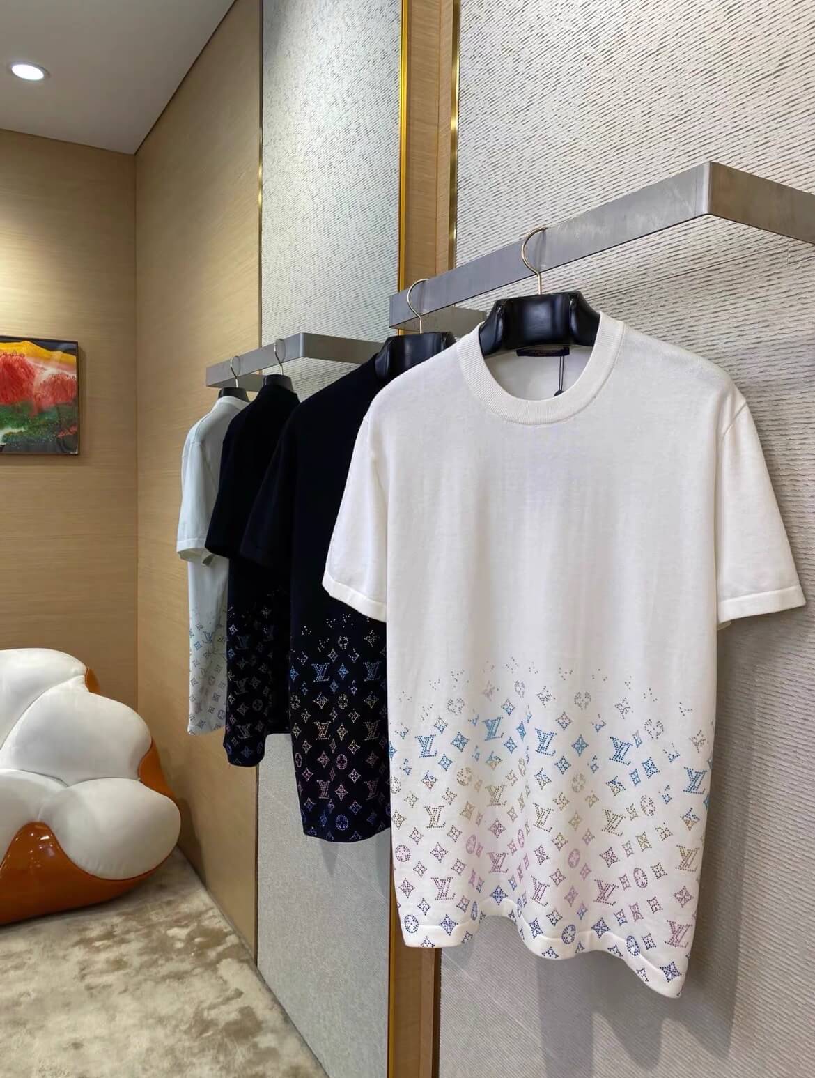 T-shirt à diamants colorés