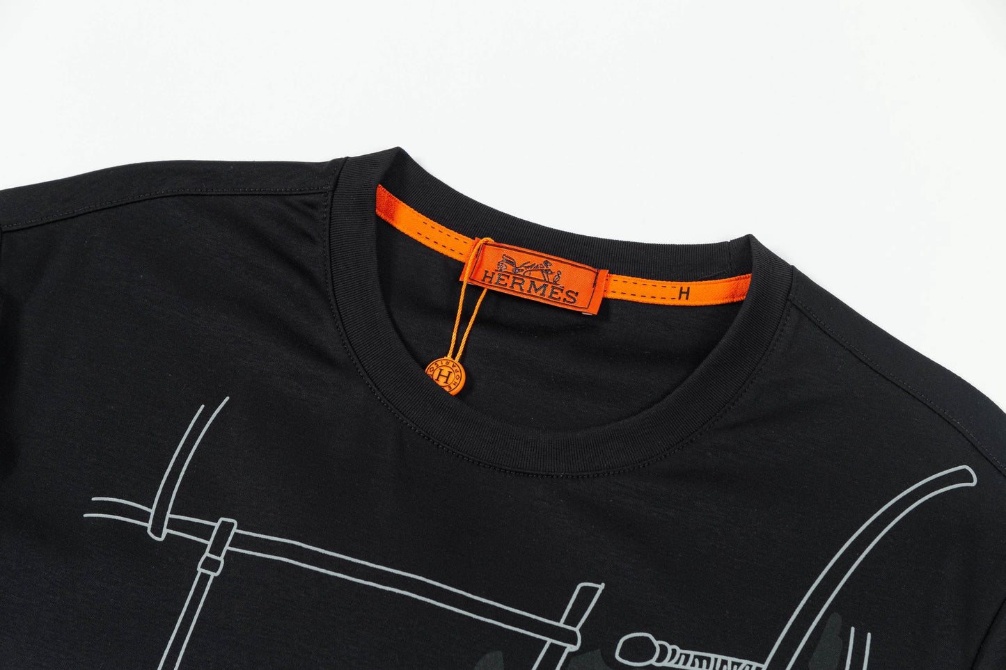 T-shirt imprimé outil