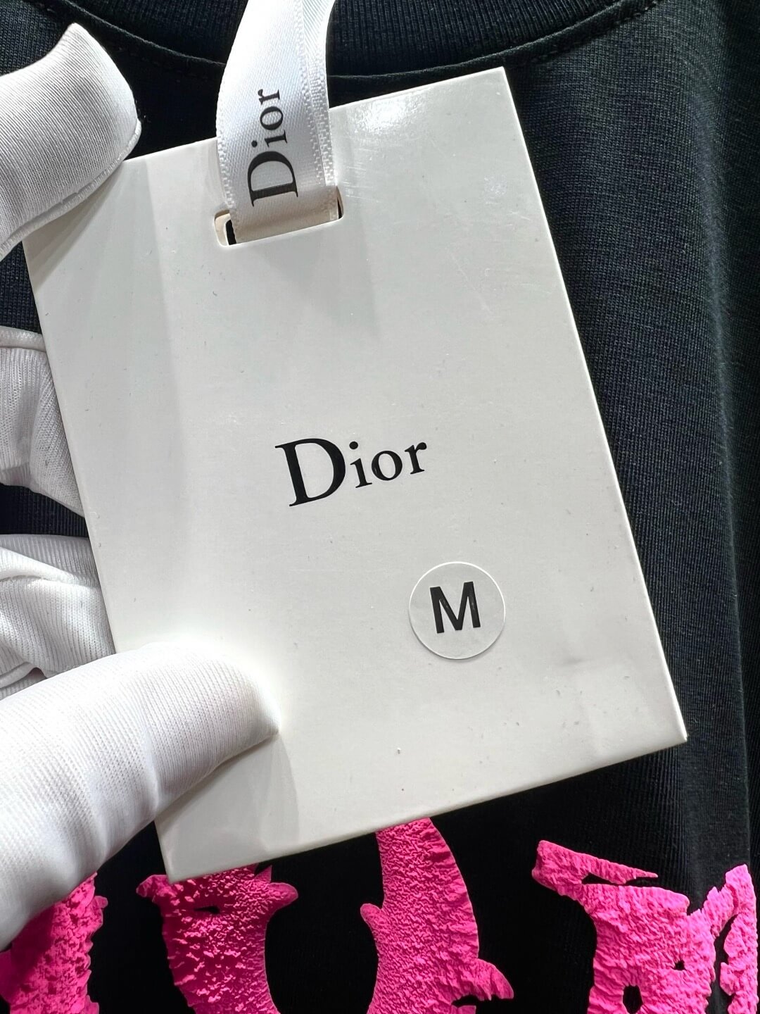 T-shirt à lettres en mousse