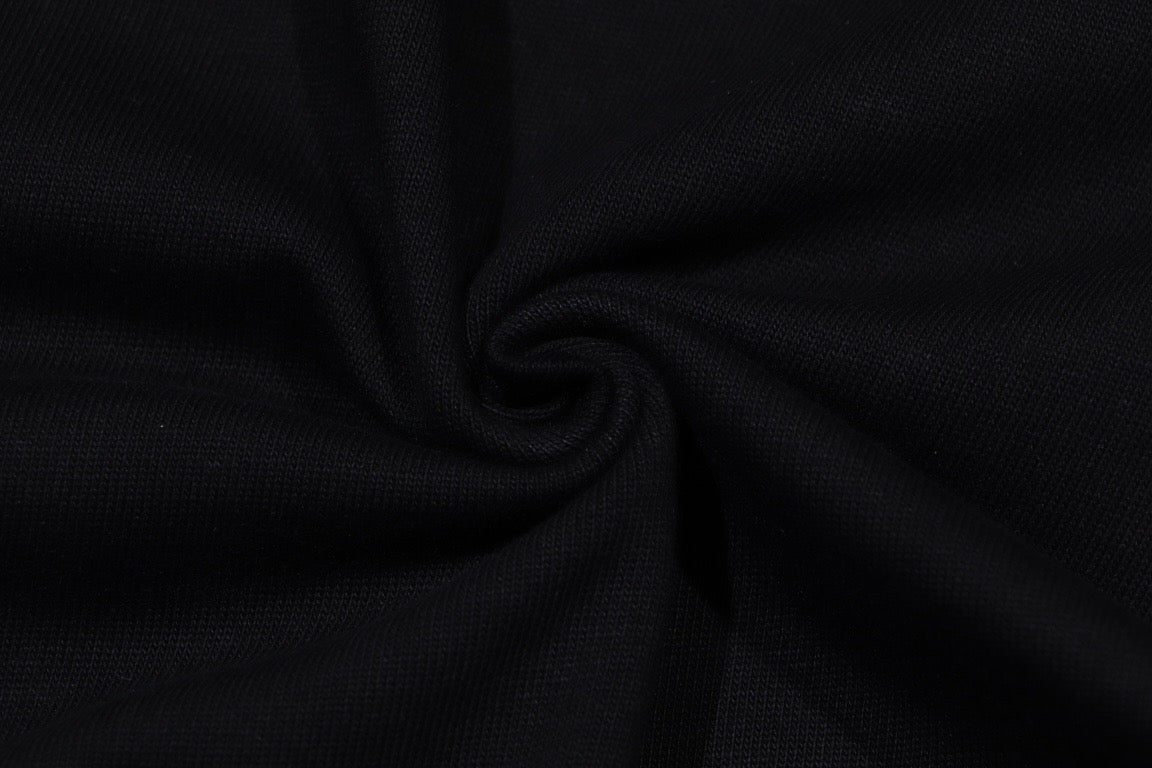 T-shirt imprimé à pompons colorés