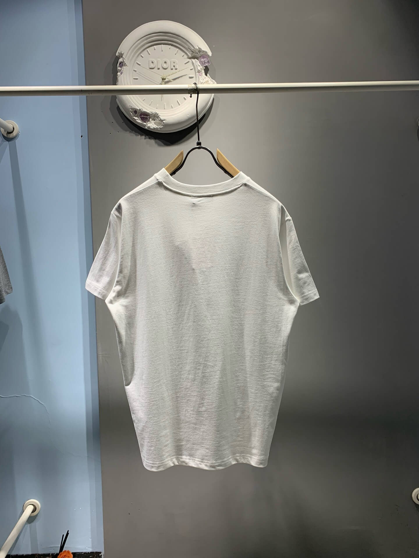 T-Shirt mit Applikationsstickerei