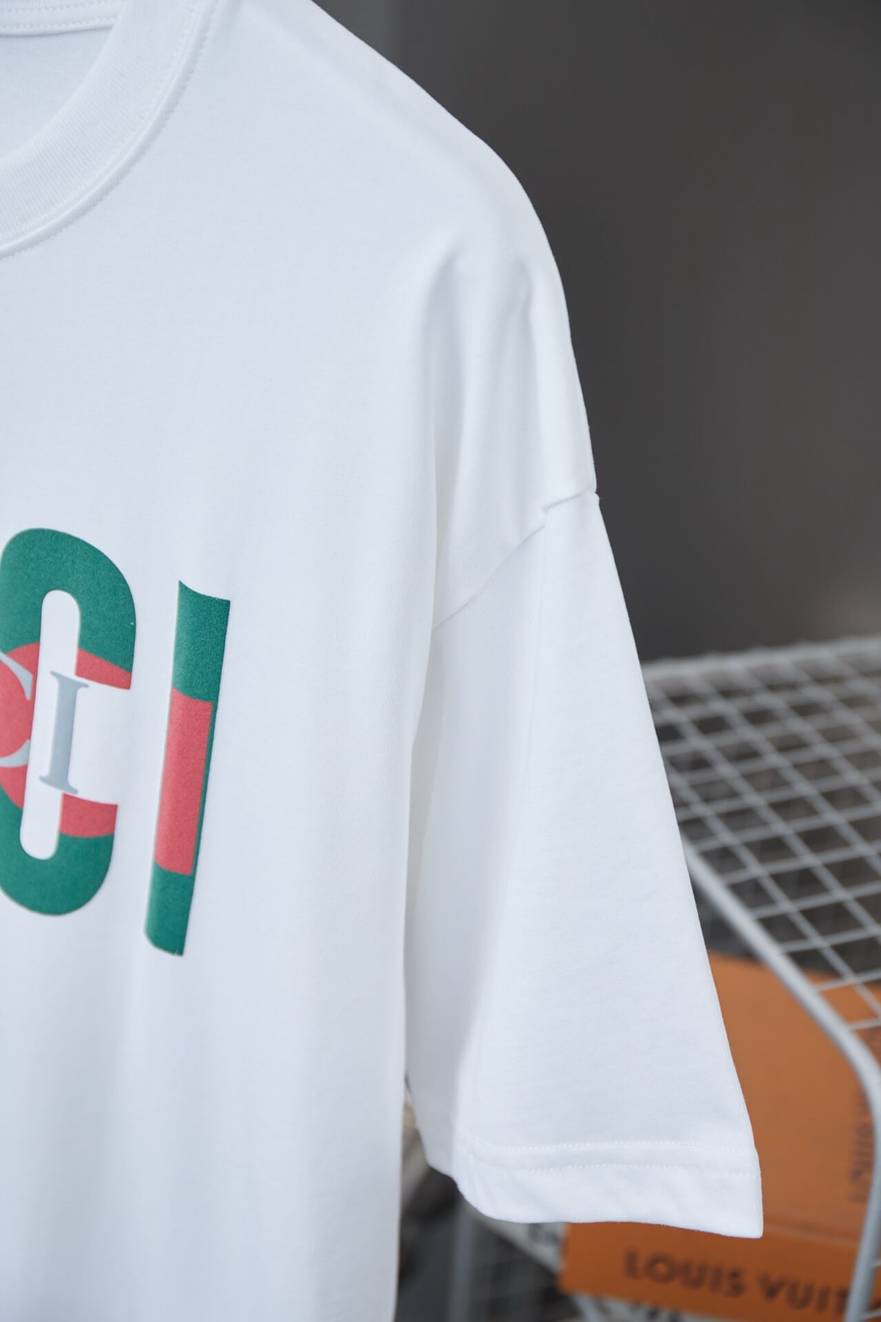 T-shirt imprimé à blocs de couleurs