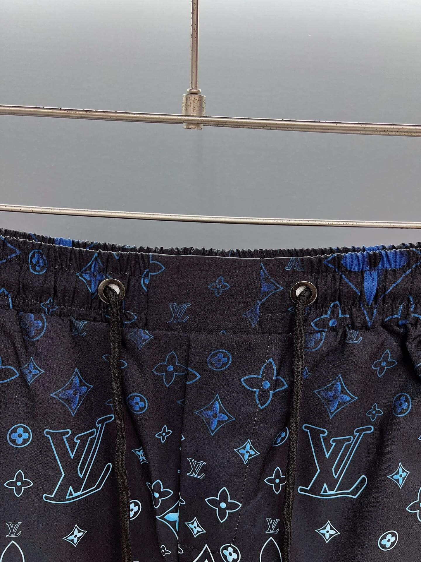 Short de plage tendance à imprimé intégral