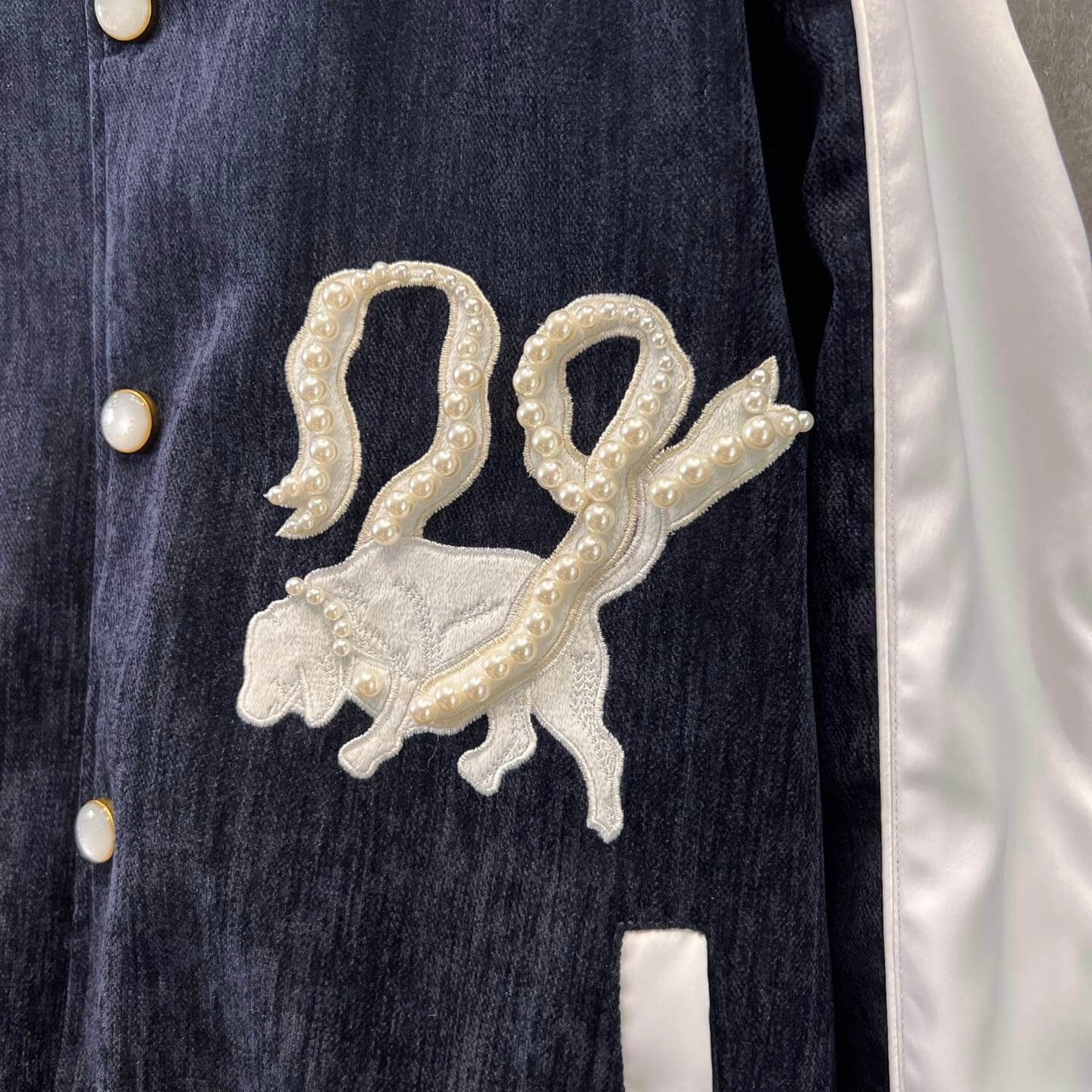 Street Fashion Doppelte Hundeperlenjacke
