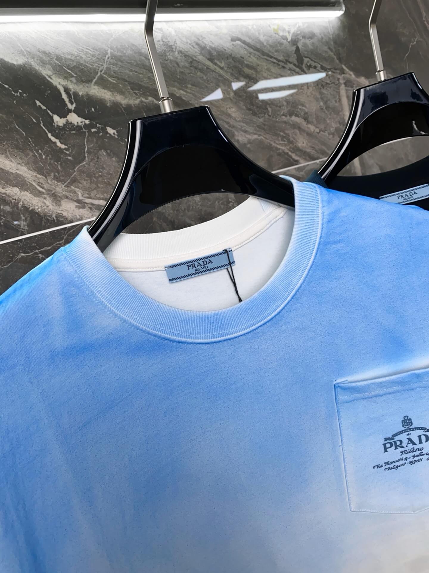 T-shirt à motif dégradé