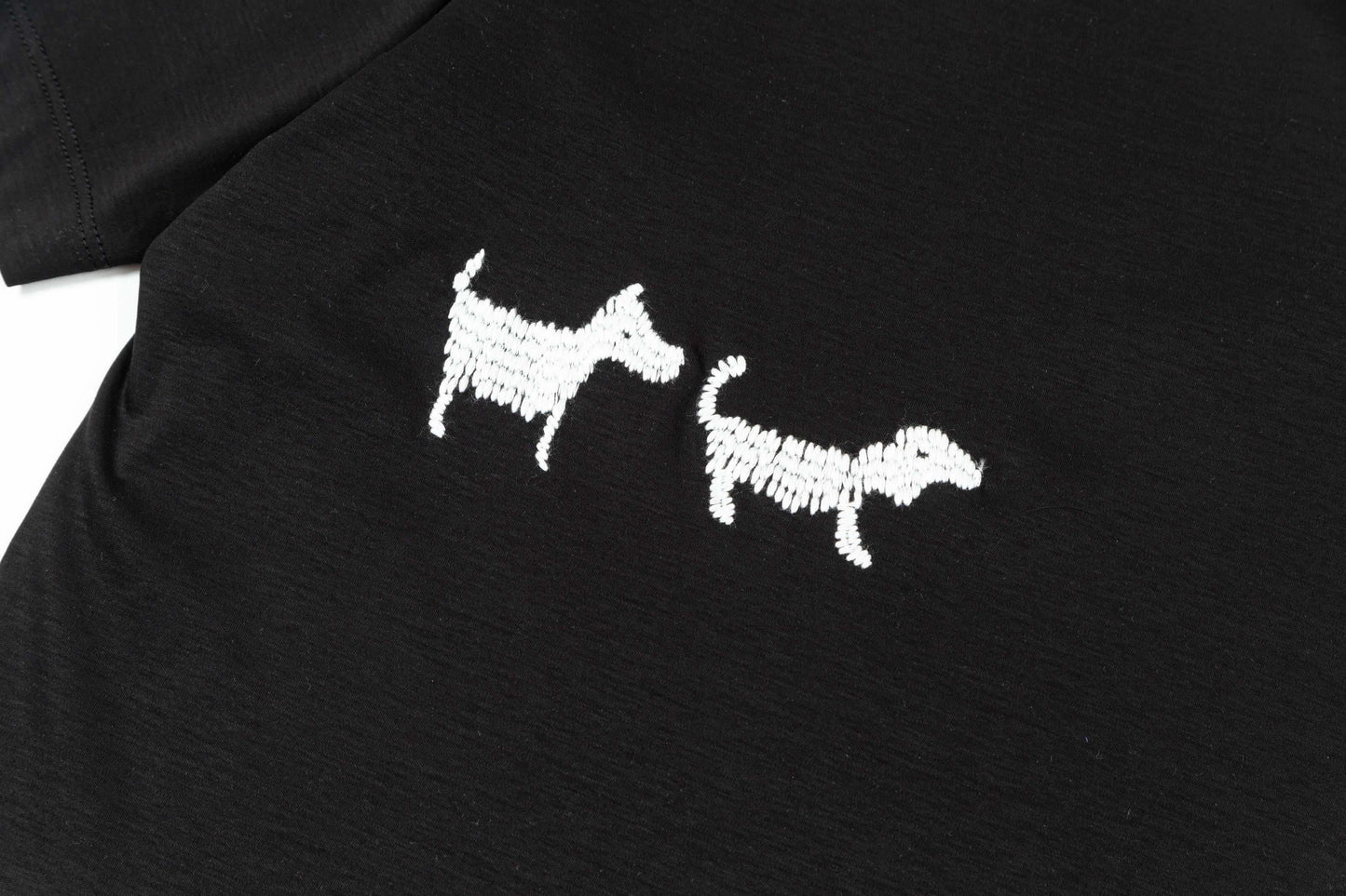 T-shirt brodé chien