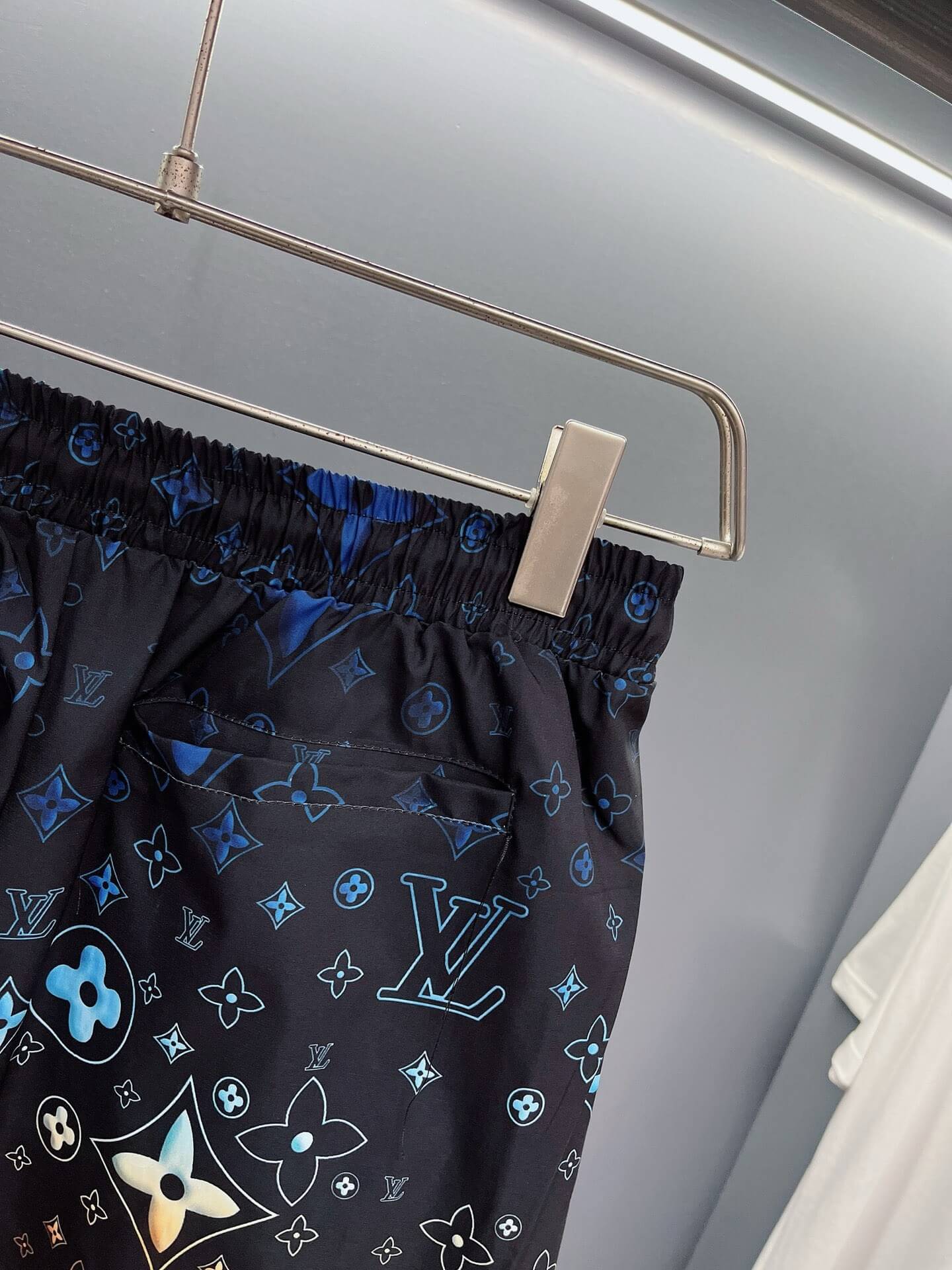 Short de plage tendance à imprimé intégral