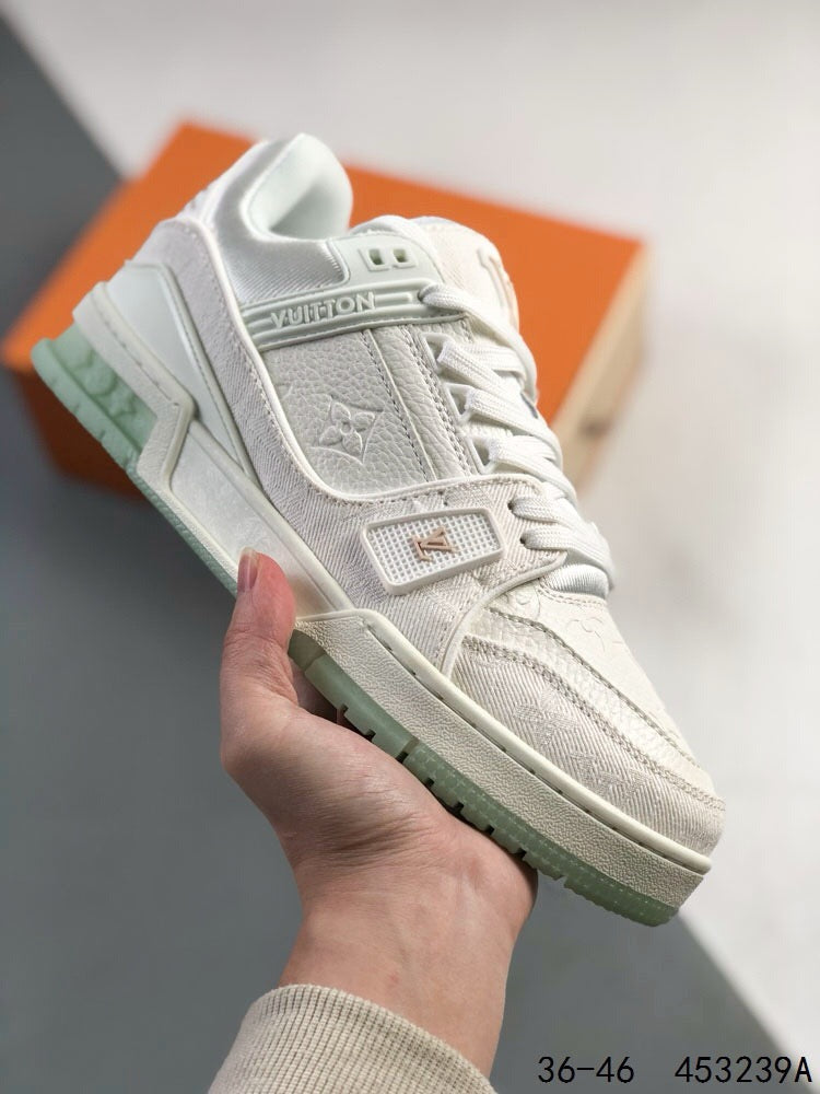 Baskets classiques blanches et vertes