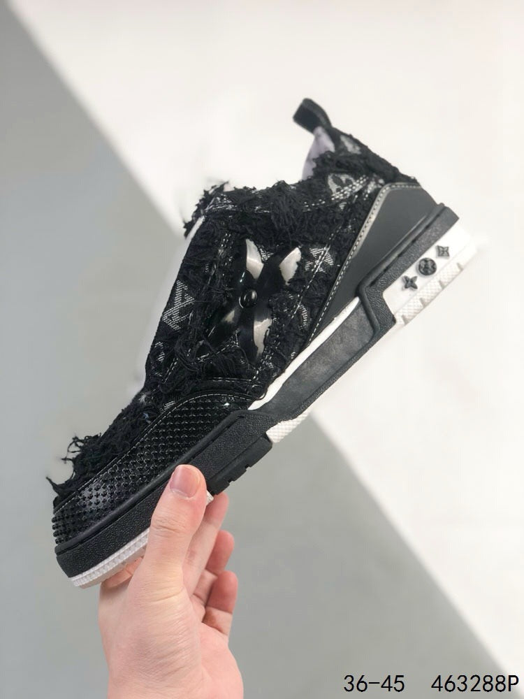 Baskets noires tendance