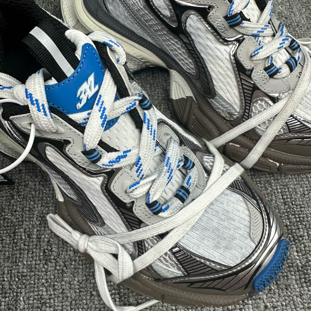 Baskets bleues tendance