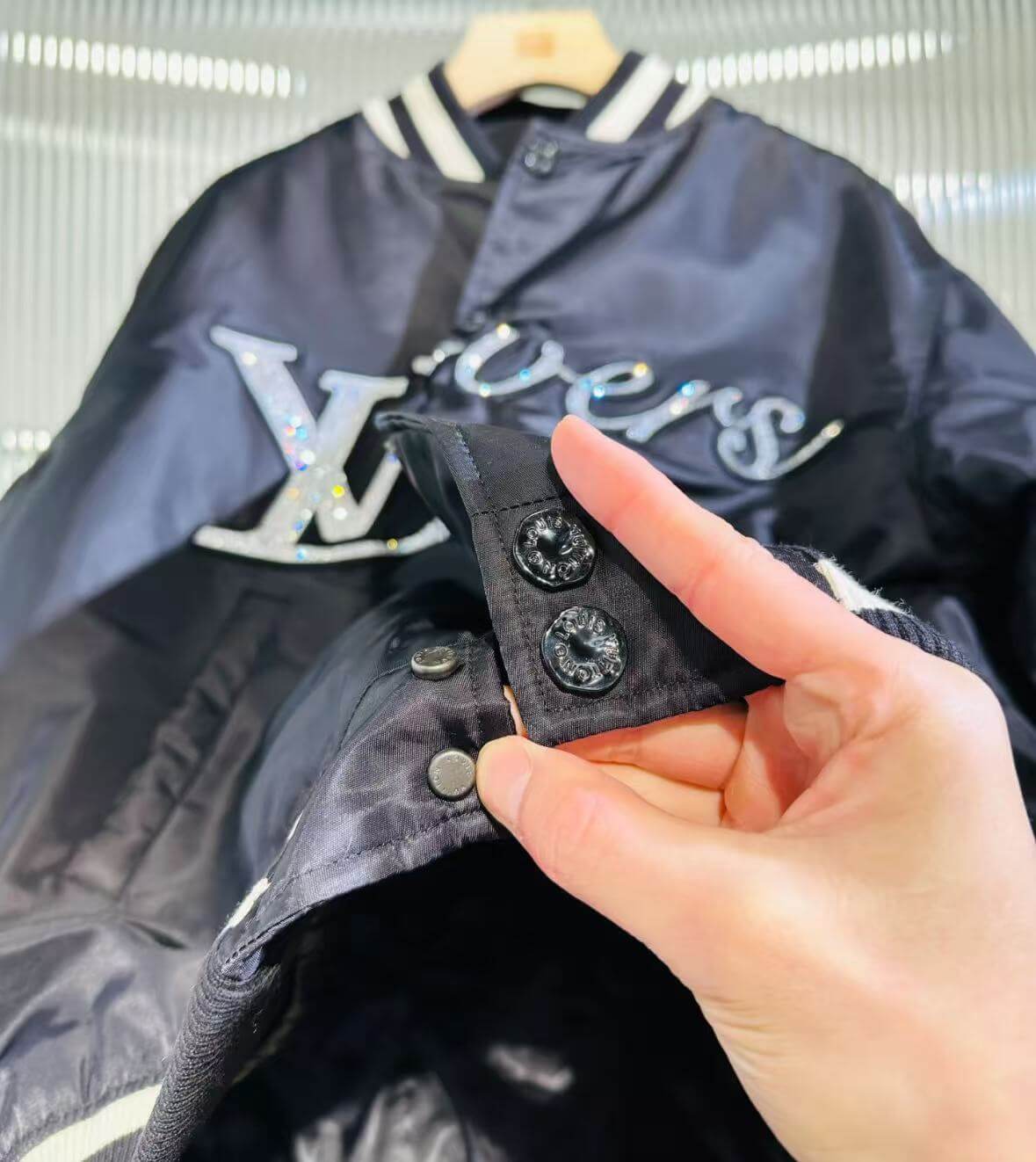 Modische Strass-Baseballjacke