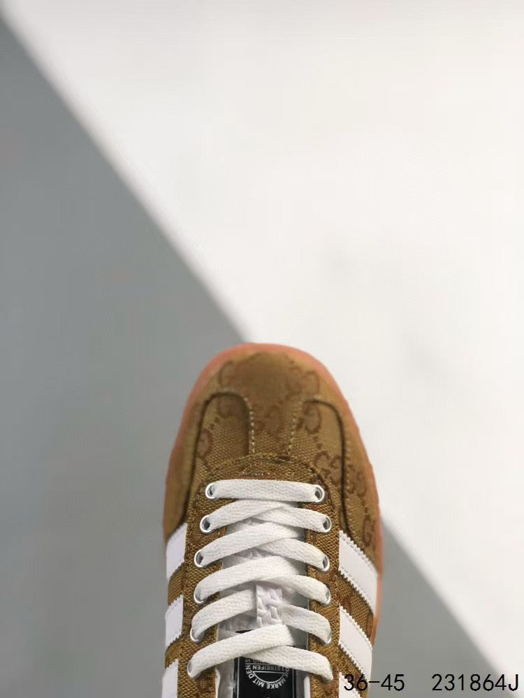 Baskets classiques à imprimé intégral