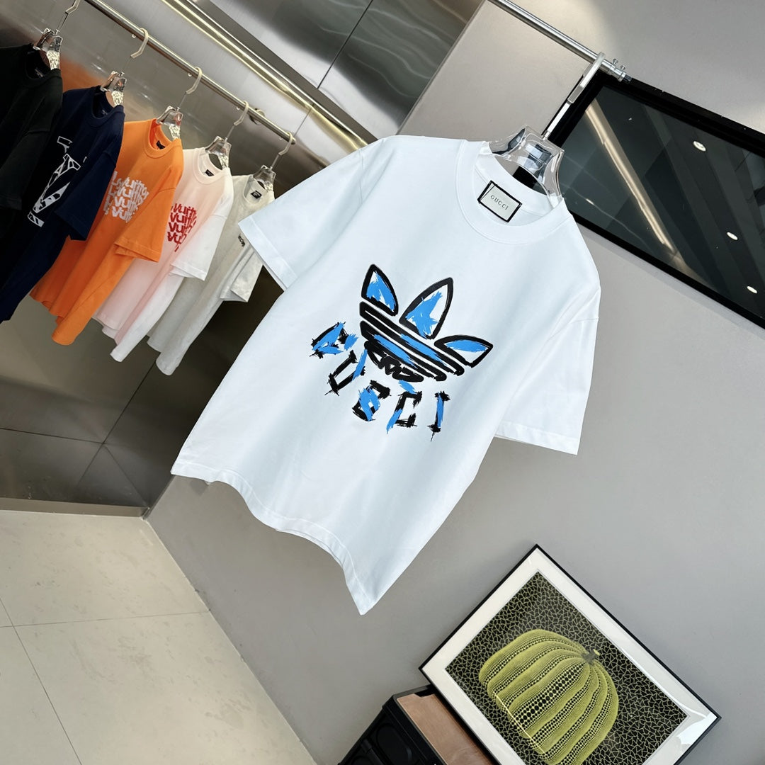 T-shirt à imprimé graphique classique