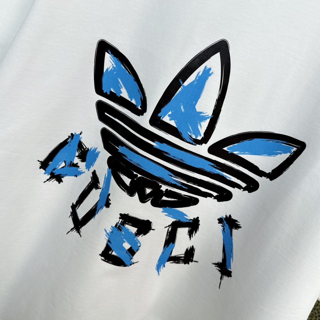 T-shirt à imprimé graphique classique