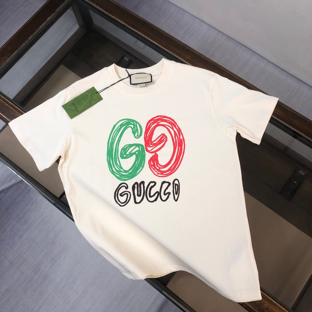 T-shirt imprimé rouge et vert