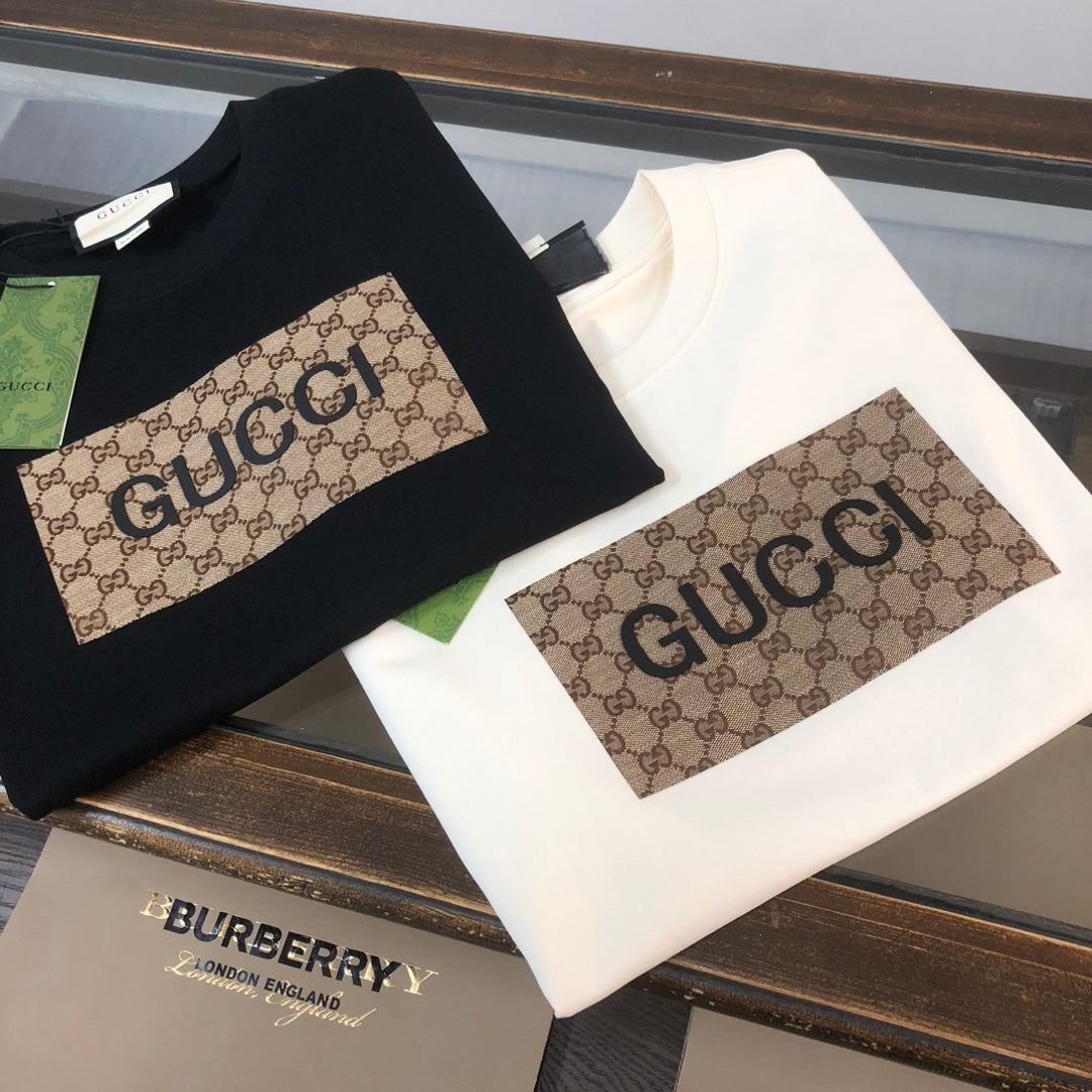 T-shirt imprimé carré marron