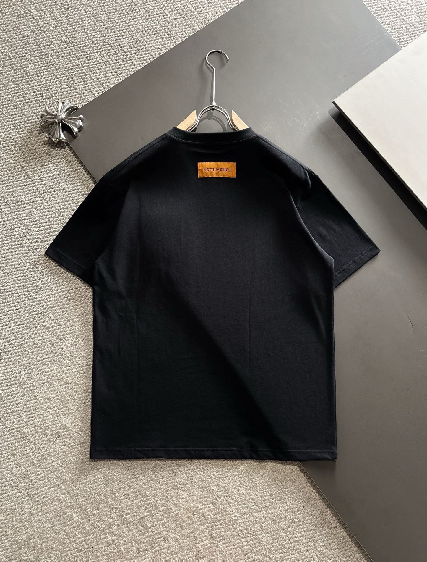T-shirt à motif stéréoscopique 3D