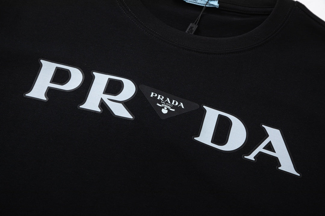 T-shirt imprimé lettres créatives