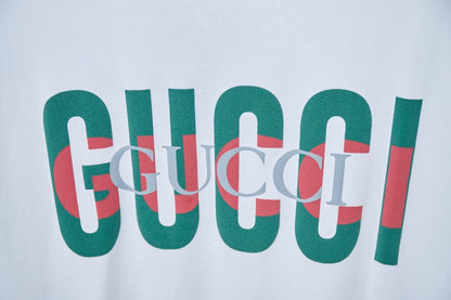 T-shirt imprimé à blocs de couleurs