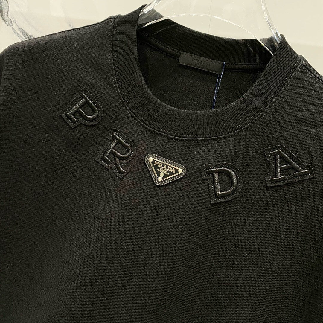 Triangle Pattern 3D Embroidery T Shirt