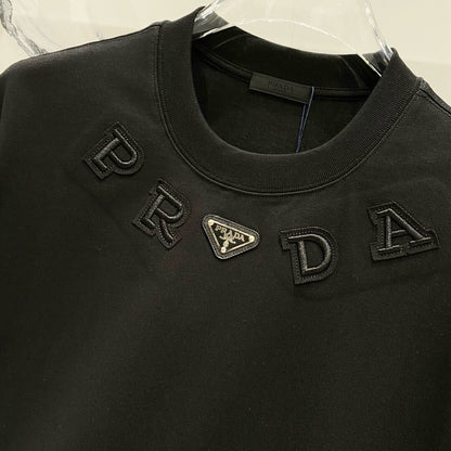Triangle Pattern 3D Embroidery T Shirt