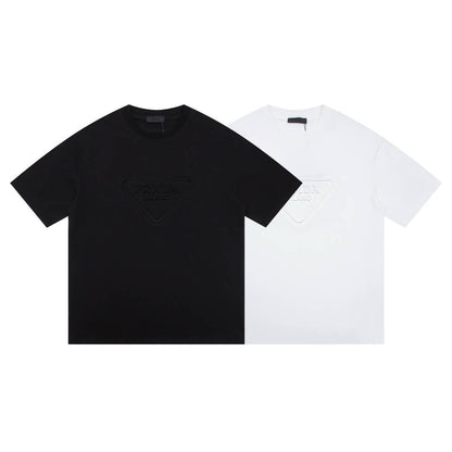 T-shirt à motif 3D en relief