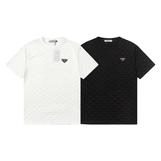 T-shirt à motif triangulaire tendance